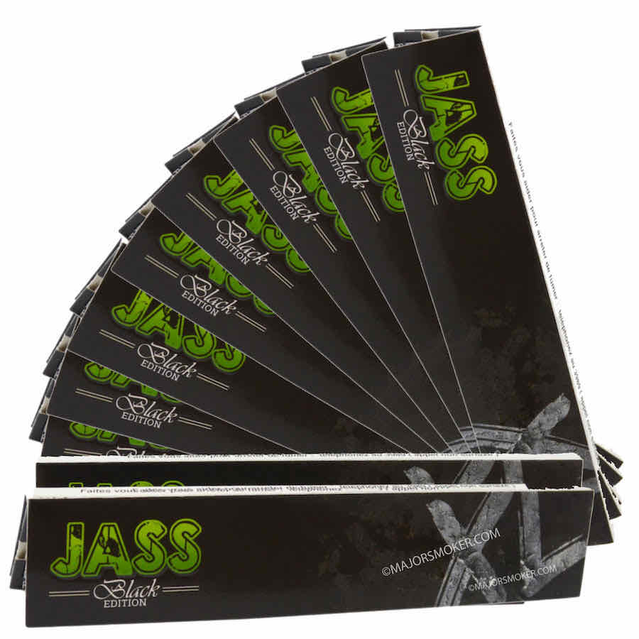 Feuilles slim XL JASS Black édition.